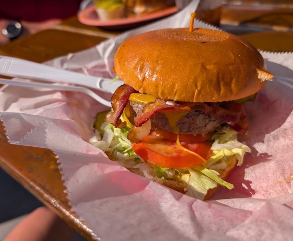Burdines Waterfront Best Burger and Fries in Marathon Florida. FloridaKeysVillas.com