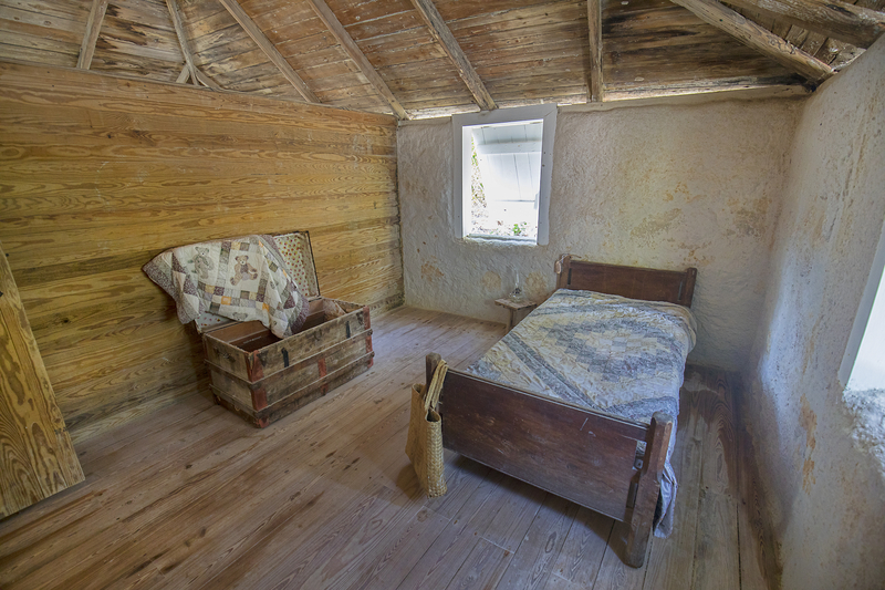 Crane Point Hammock nature trails and historic site in Marathon Florida. FloridaKeysVillas.com