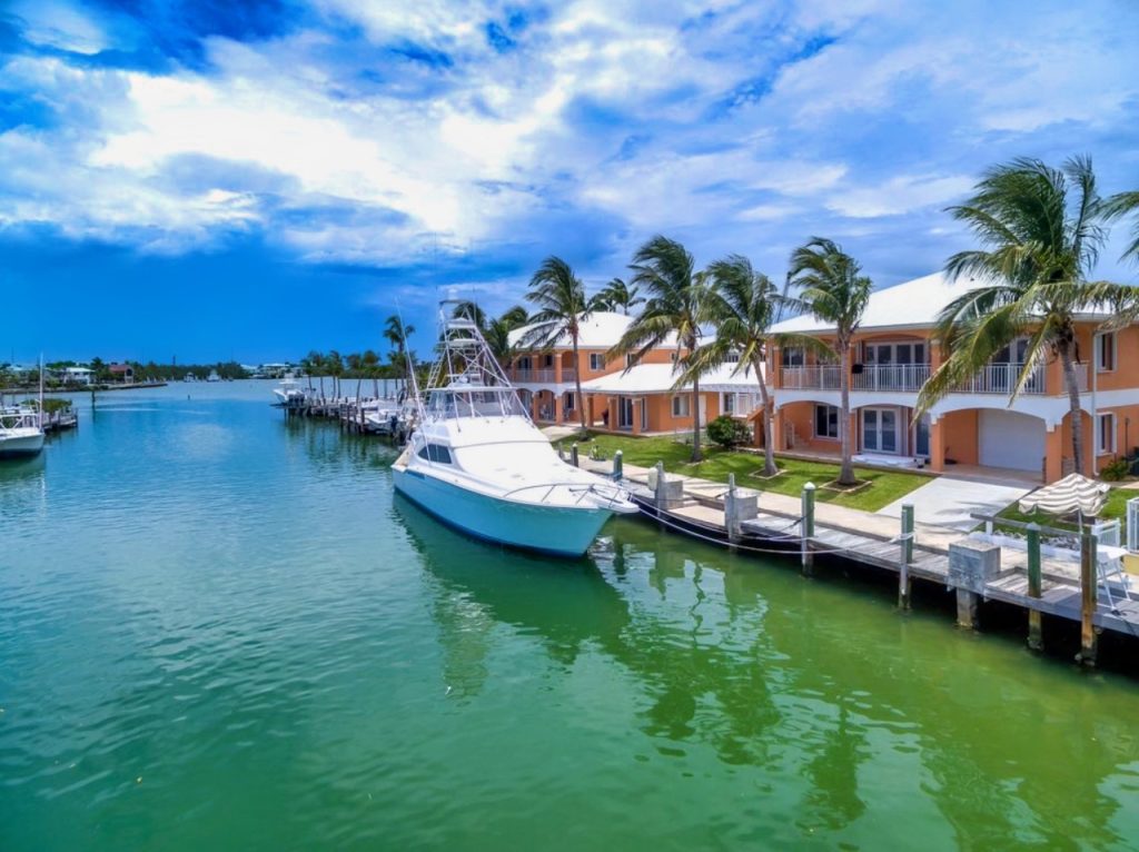 Luxury Villas in the Florida Keys - Built for Families & Groups. 711 8 Street, Key Colony Beach, Florida. FloridaKeysVillas.com