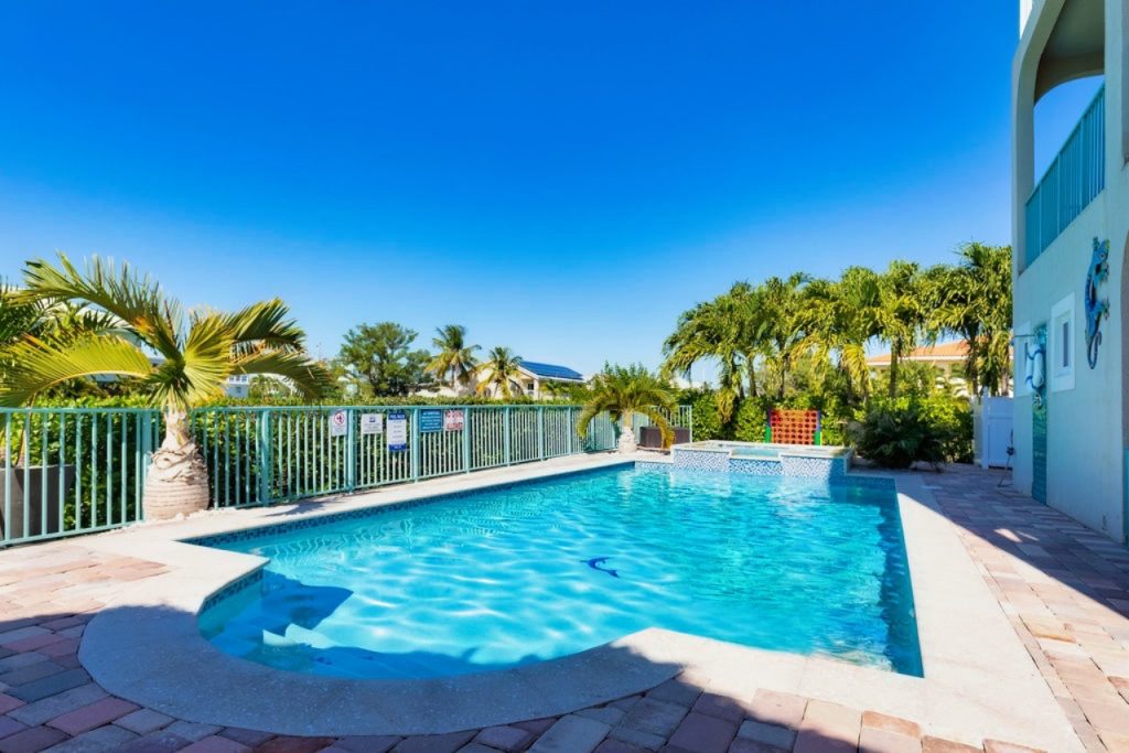 Why Marathon is the Best Place to Stay in the Florida Keys. Vacation rentals with private Pool 411 Sombrero Beach Road. FloridaKeysVillas.com