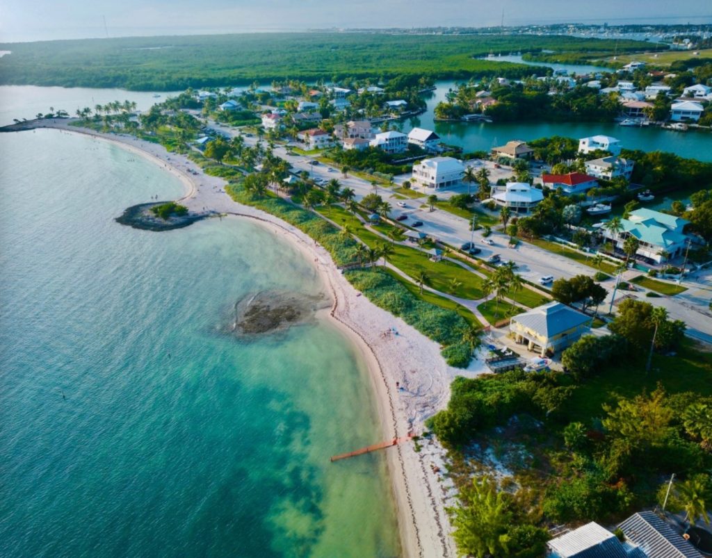 Discover Sombrero Beach in Marathon Florida – A Top Florida Keys Vacation Spot | FloridaKeysVillas.com