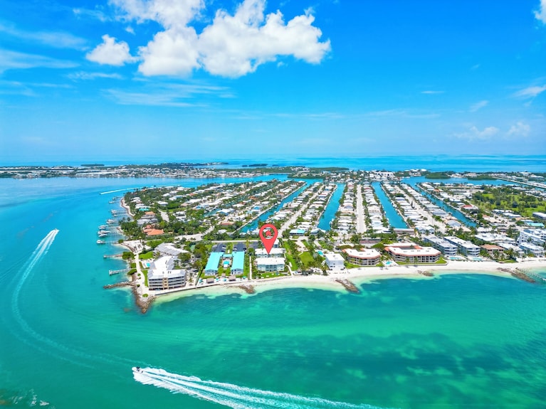Key Colony Beach Florida Aerial View.
FloridaKeysVillas.com